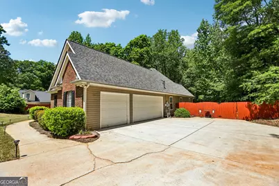 105 Stratford Circle, Stockbridge, GA 30281 - Photo 5