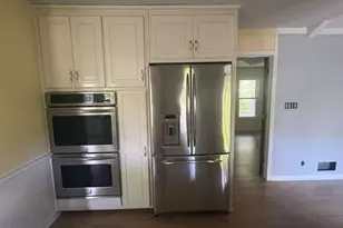 3988 Valley Park Dr, Lilburn, GA 30047 - Photo 7