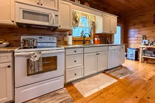 186 Holly Ln, Cleveland, GA 30528 - Photo 9