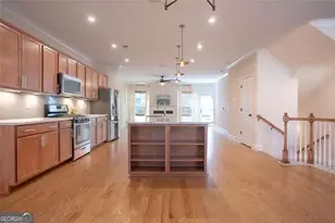 1059 Caruso Dr, Buford, GA 30518 - Photo 5