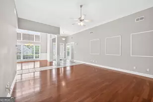 564 Richmond Pl, Loganville, GA 30052 - Photo 13