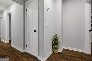 725 N Greenwood St, Lagrange, GA 30240 - Photo 27