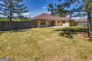 124 Avondale Rd, Brunswick, GA 31523 - Photo 9
