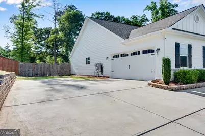 320 Lokeys Lane, Bethlehem, GA 30620 - Photo 3