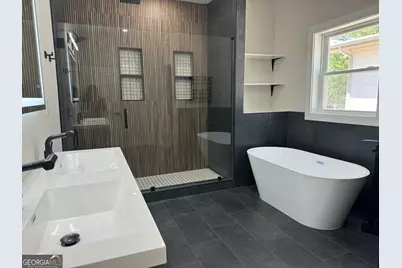 1318 Pine Avenue, Atlanta, GA 30344 - Photo 13