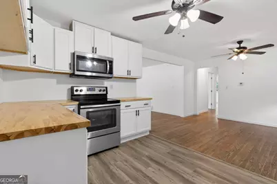 207 Buena Vista Street, Winder, GA 30680 - Photo 11
