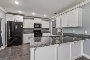 586 Caleb Cir, Jesup, GA 31545 - Photo 11
