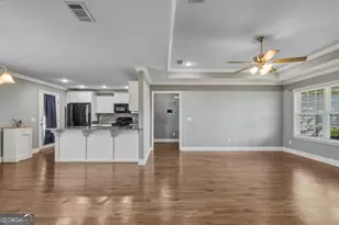 586 Caleb Cir, Jesup, GA 31545 - Photo 9