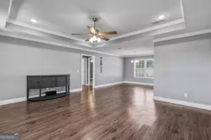586 Caleb Cir, Jesup, GA 31545 - Photo 5