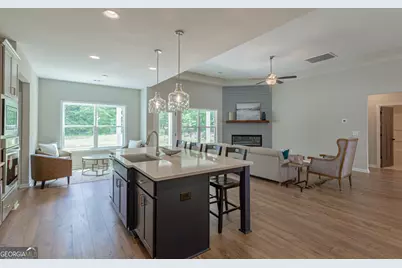 204 Maddington Court, Senoia, GA 30276 - Photo 9