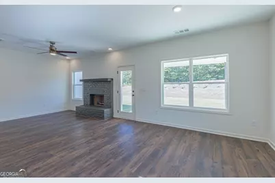 316 Hammerstone Court, Senoia, GA 30276 - Photo 17