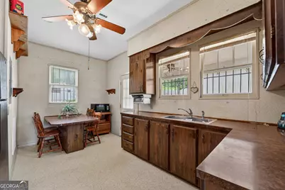 417 E Sellers Street, Douglas, GA 31533 - Photo 13