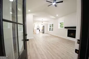 263 Hillcrest Dr, Toccoa, GA 30577 - Photo 15