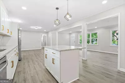 4188 Fontana Court, Tucker, GA 30084 - Photo 13