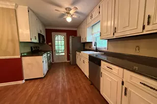 227 W Lakeview Dr, Lagrange, GA 30240 - Photo 13
