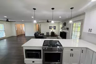 380 Burke Cir, McDonough, GA 30253 - Photo 13