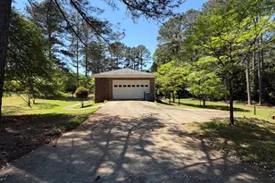 380 Burke Cir, McDonough, GA 30253 - Photo 7