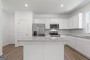 3076 Orwell Dr, Gainesville, GA 30507 - Photo 13