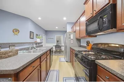 119 Villa Park Circle, Stone Mountain, GA 30087 - Photo 17