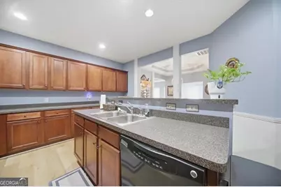 119 Villa Park Circle, Stone Mountain, GA 30087 - Photo 19