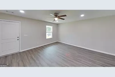 313 Airman Boulevard, Warner Robins, GA 31088 - Photo 37