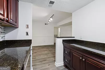 6900 Roswell Road #Q6, Atlanta, GA 30328 - Photo 19