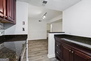6900 Roswell Rd, Atlanta, GA 30328 - Photo 19