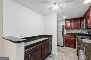 6900 Roswell Rd, Atlanta, GA 30328 - Photo 13