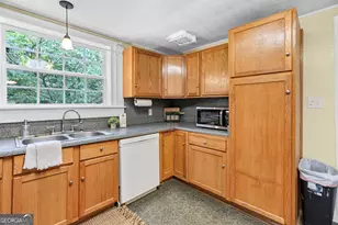 18256 Main St, Woodbury, GA 30293 - Photo 25