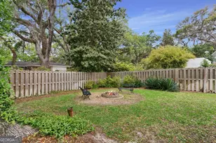 309 Peachtree St, Saint Simons, GA 31522 - Photo 37