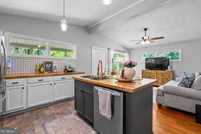 23 Willow Drive, Newnan, GA 30263 - Photo 15