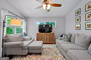 23 Willow Dr, Newnan, GA 30263 - Photo 11