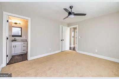 1678 Dorsey Avenue, East Point, GA 30344 - Photo 21