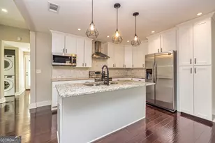 1678 Dorsey Ave, East Point, GA 30344 - Photo 9