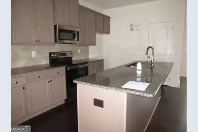 866 Ambient Way SW, Atlanta, GA 30331 - Photo 3