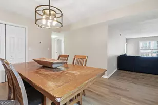 6851 Roswell Rd, Atlanta, GA 30328 - Photo 13