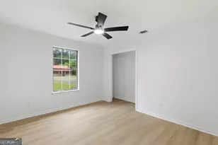 26 Douglas Ct, Bloomingdale, GA 31302 - Photo 13