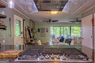 931 Timber Bluff Drive, Clayton, GA 30525 - Photo 21