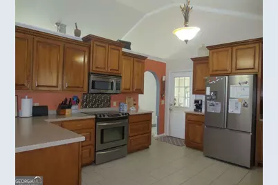 445 Southside Drive, Lyons, GA 30436 - Photo 7