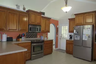 445 Southside Dr, Lyons, GA 30436 - Photo 7