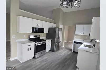 1660 Creek Crossing SE, Conyers, GA 30094 - Photo 13