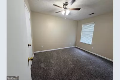 1660 Creek Crossing SE, Conyers, GA 30094 - Photo 11