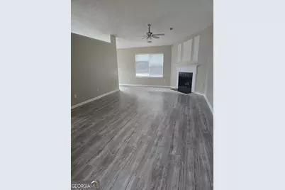 1660 Creek Crossing SE, Conyers, GA 30094 - Photo 3