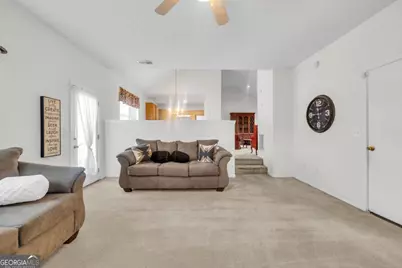 1289 Labrador Lane, Riverdale, GA 30296 - Photo 13
