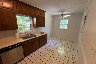 1344 Oakdale Dr, Griffin, GA 30224 - Photo 11