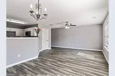 5446 Waterfall Court, Atlanta, GA 30349 - Photo 9