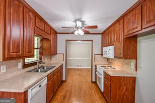 165 Wilhelmina Dr, Ellenwood, GA 30294 - Photo 7