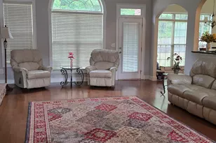 212 Burnham Ct, McDonough, GA 30252 - Photo 3