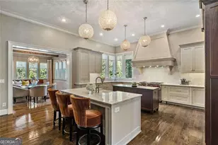 475 Heards Ferry Rd, Atlanta, GA 30328 - Photo 9