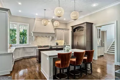 475 Heards Ferry Road, Atlanta, GA 30328 - Photo 7